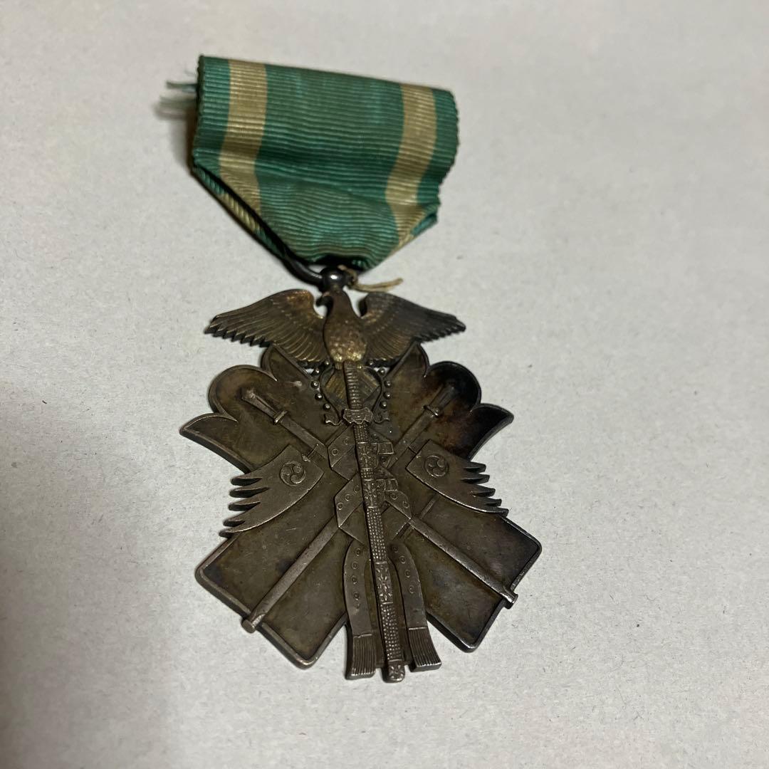 功七級金鴉章　勲章　メダル　日本