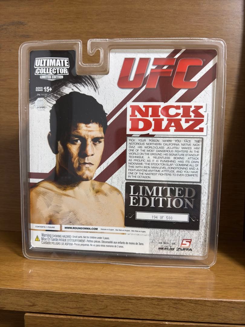 UFC NICK DIAZ フィギュア 限定版