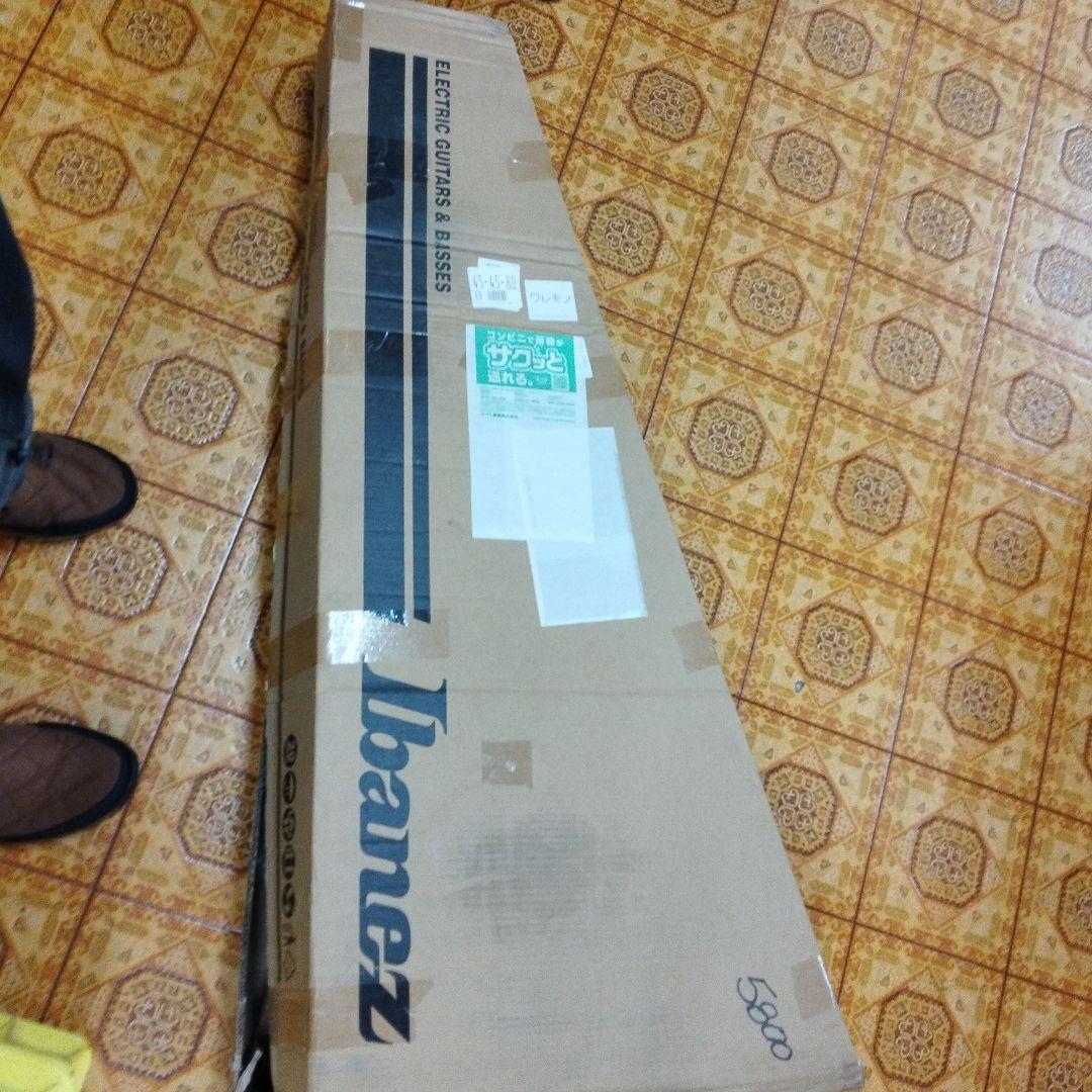 値下げ！！Ibanez PS60 シルバー スパークル傷あり