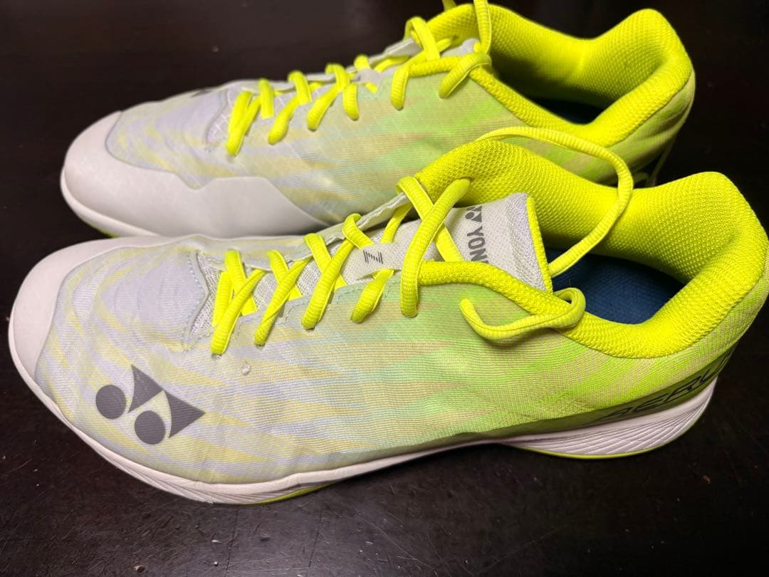 バドミントンシューズ　エアラス Z ワイド　28.5