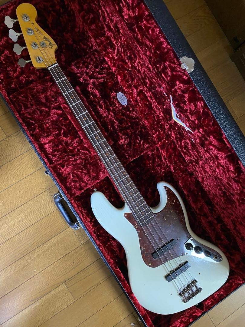 Fender custom shop製　Jazz bass