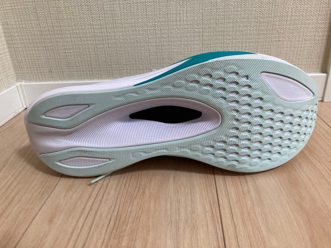 asics マジックスピード4 27.5cm ランニングシューズ