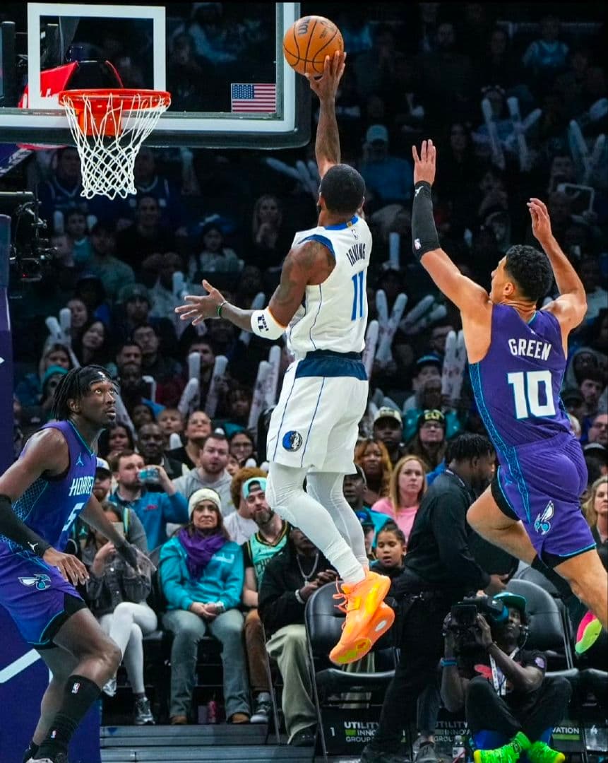 限定値段　Kyrie 1 バスシューズ 27cm(Kyrie着用モデル)