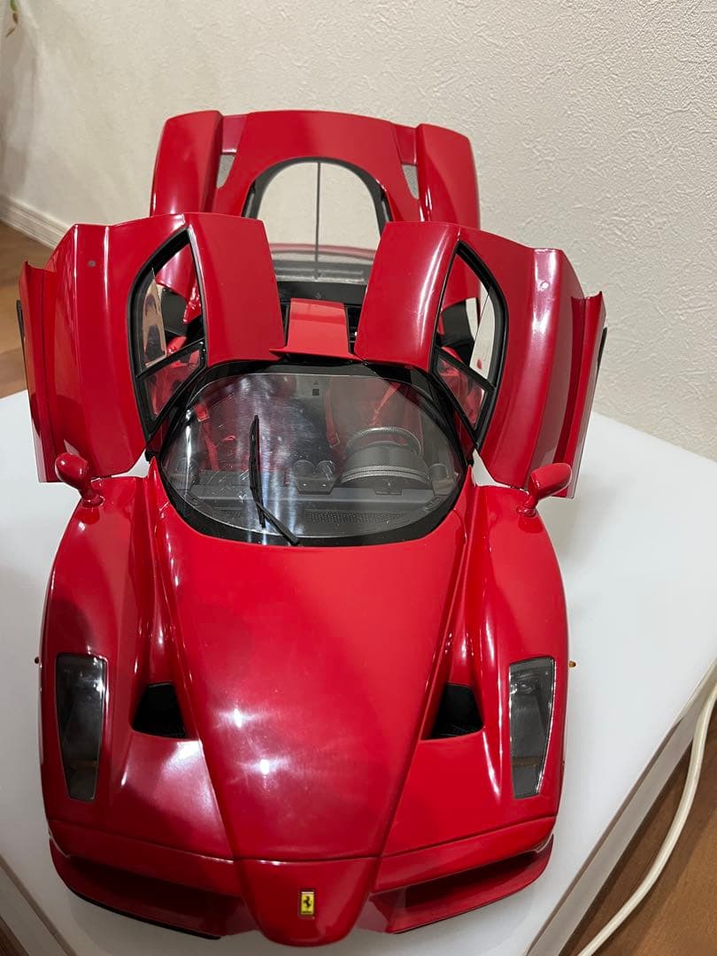 LaFerrari 赤　ディスプレイケース付