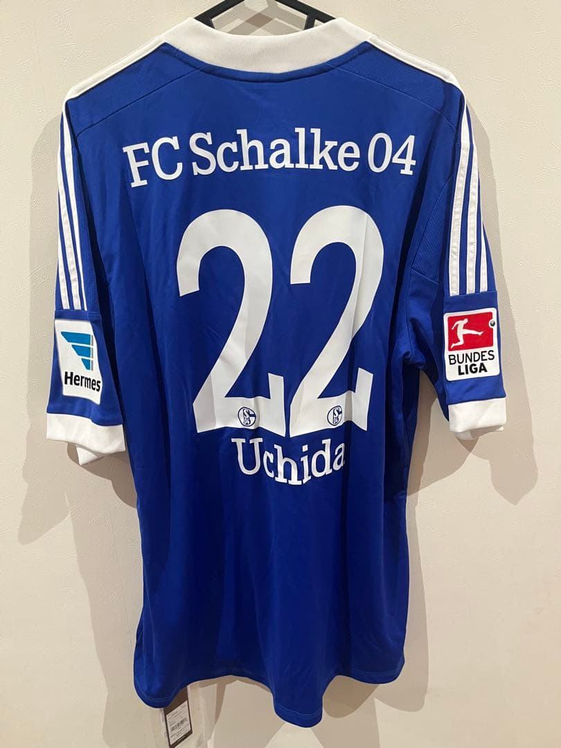 サッカー　adidas シャルケ04 内田篤人 ユニフォーム　ウェア　未使用品