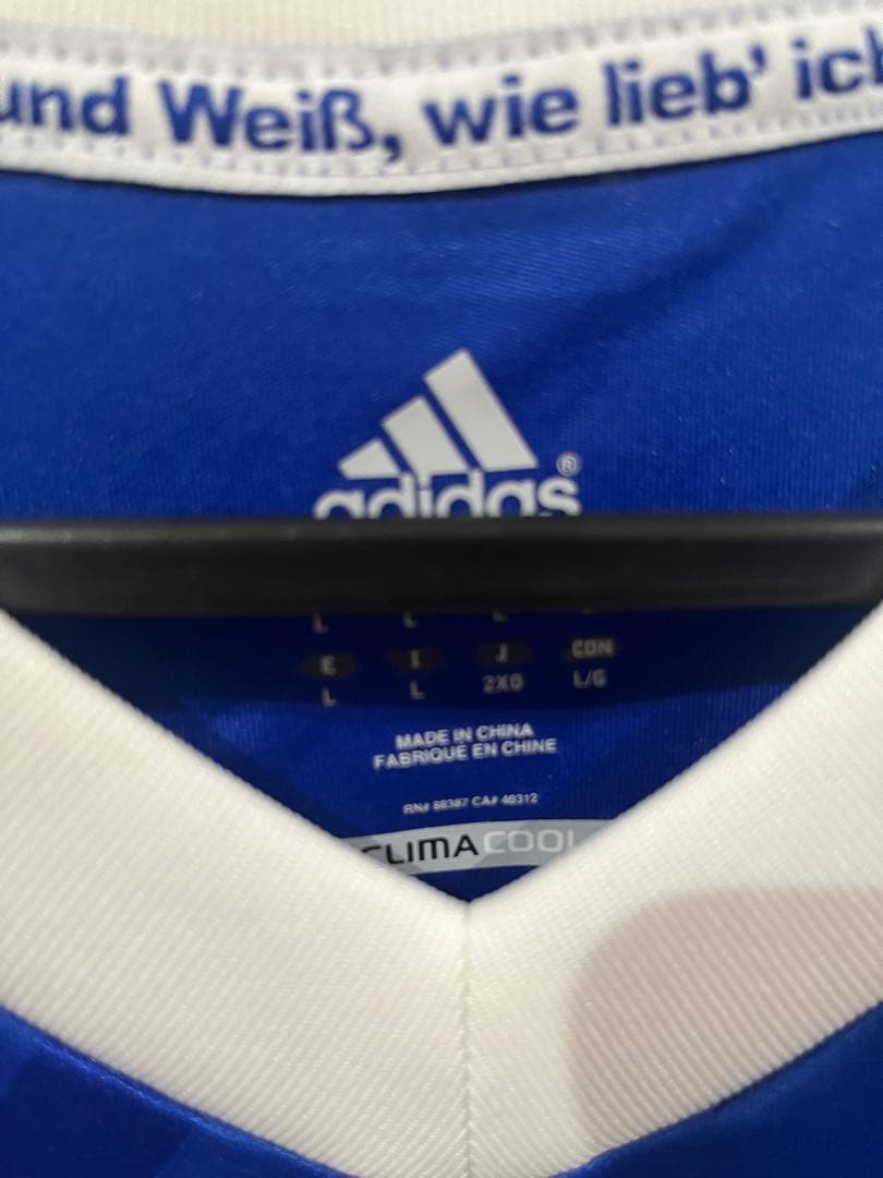 サッカー　adidas シャルケ04 内田篤人 ユニフォーム　ウェア　未使用品