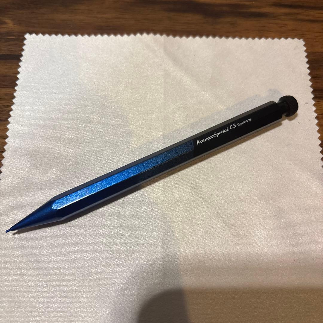カヴェコスペシャル　ペンシル　メタリックブルー塗装品