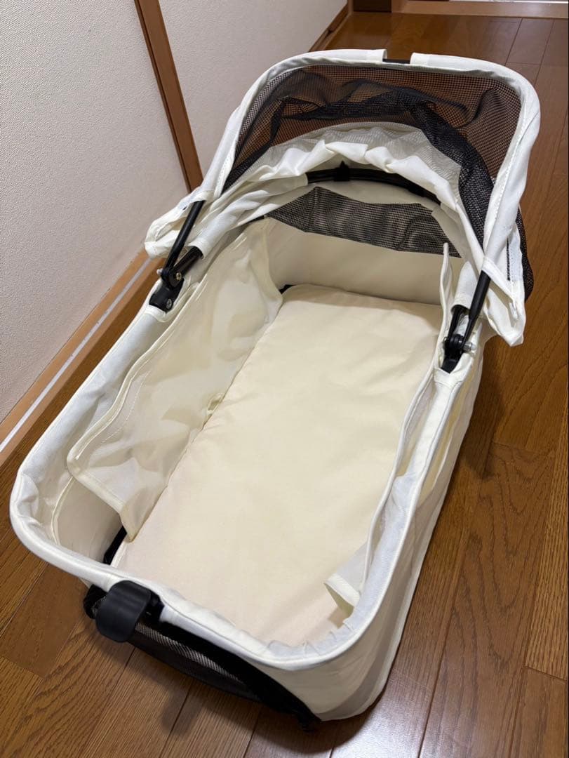 折りたたみ式ペットカート　アイボリー