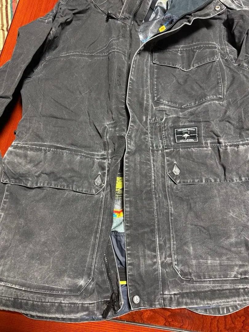 ボルコム上下セット　送料込み