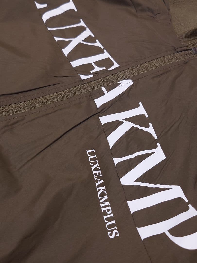 新品XLサイズ 軽量ブルゾン GOLF ゴルフウェア リュクスエイケイエムプラス