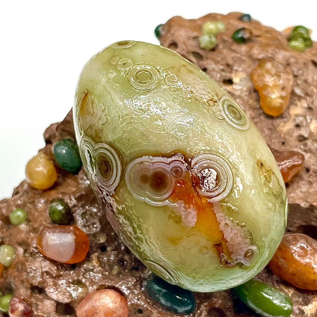 ゴビ瑪瑙 原石 S717 ゴビ石 天眼石 鉱物 標本 49.5ｇ