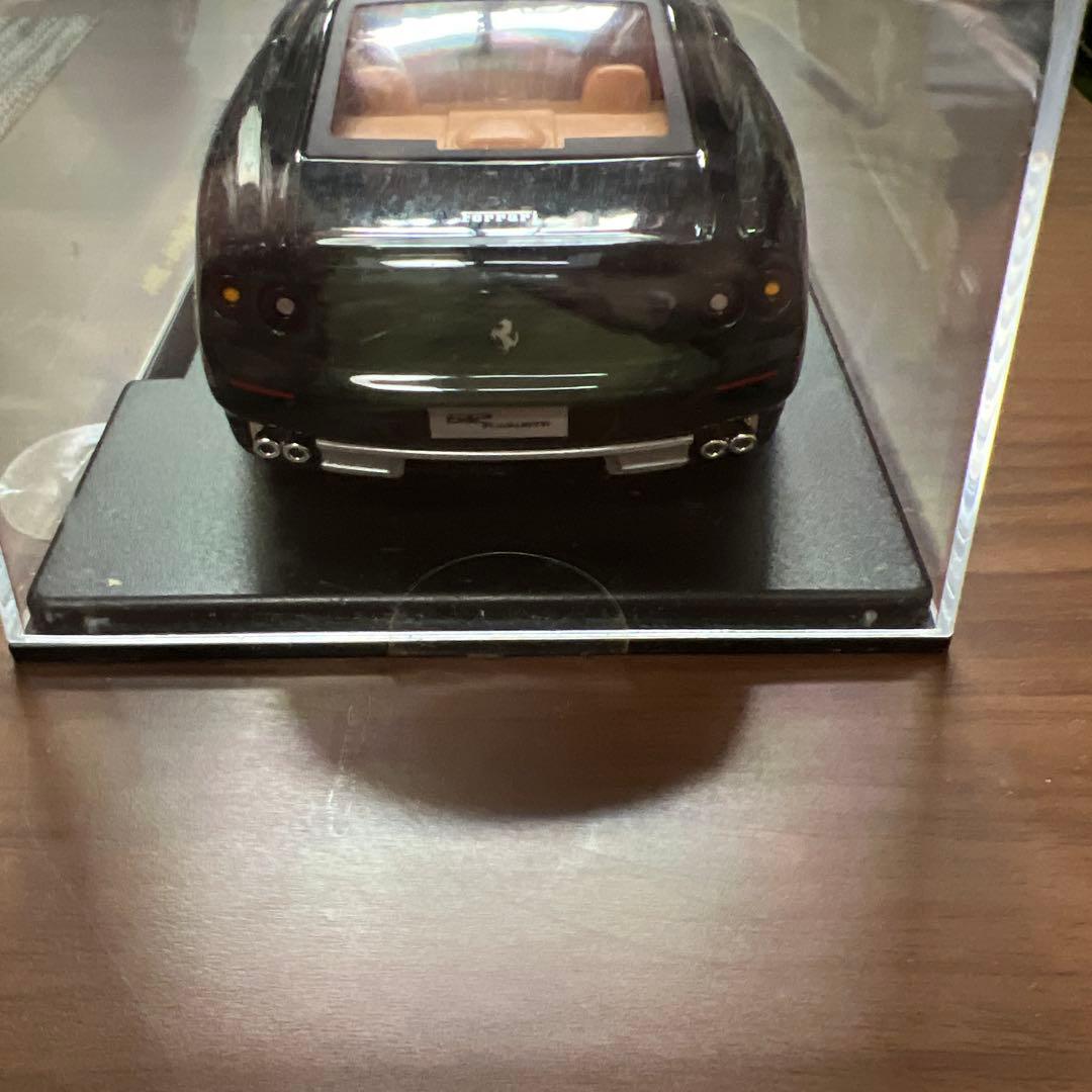 Ferrari 612 Scaglietti 2004 黒