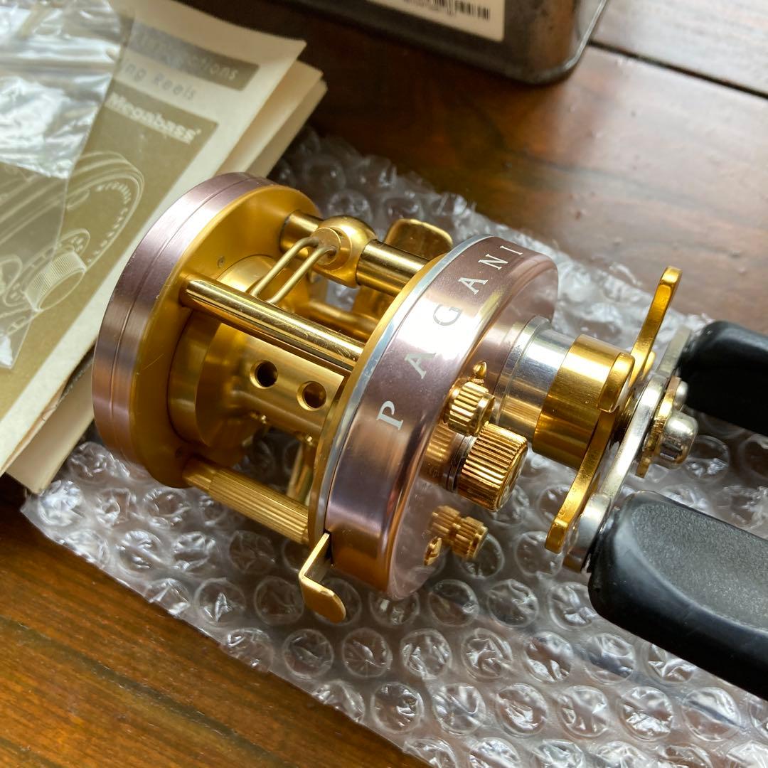 リール PAGANI P300