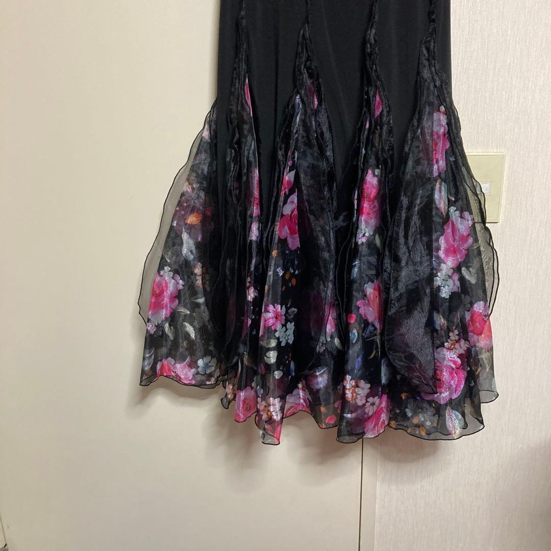 タカダンススカート