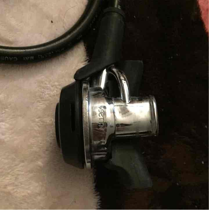 maresレギュレーター