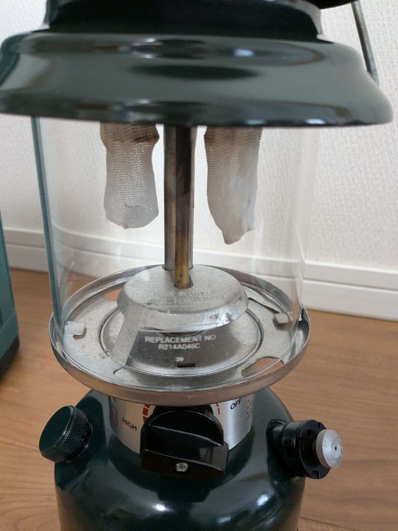 【訳あり】コールマン ガソリンランタン288＆スノーピーク ギガパワーランタン