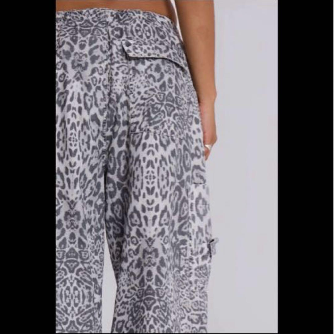 アイドル Jaded London Leopard Parachute Pants