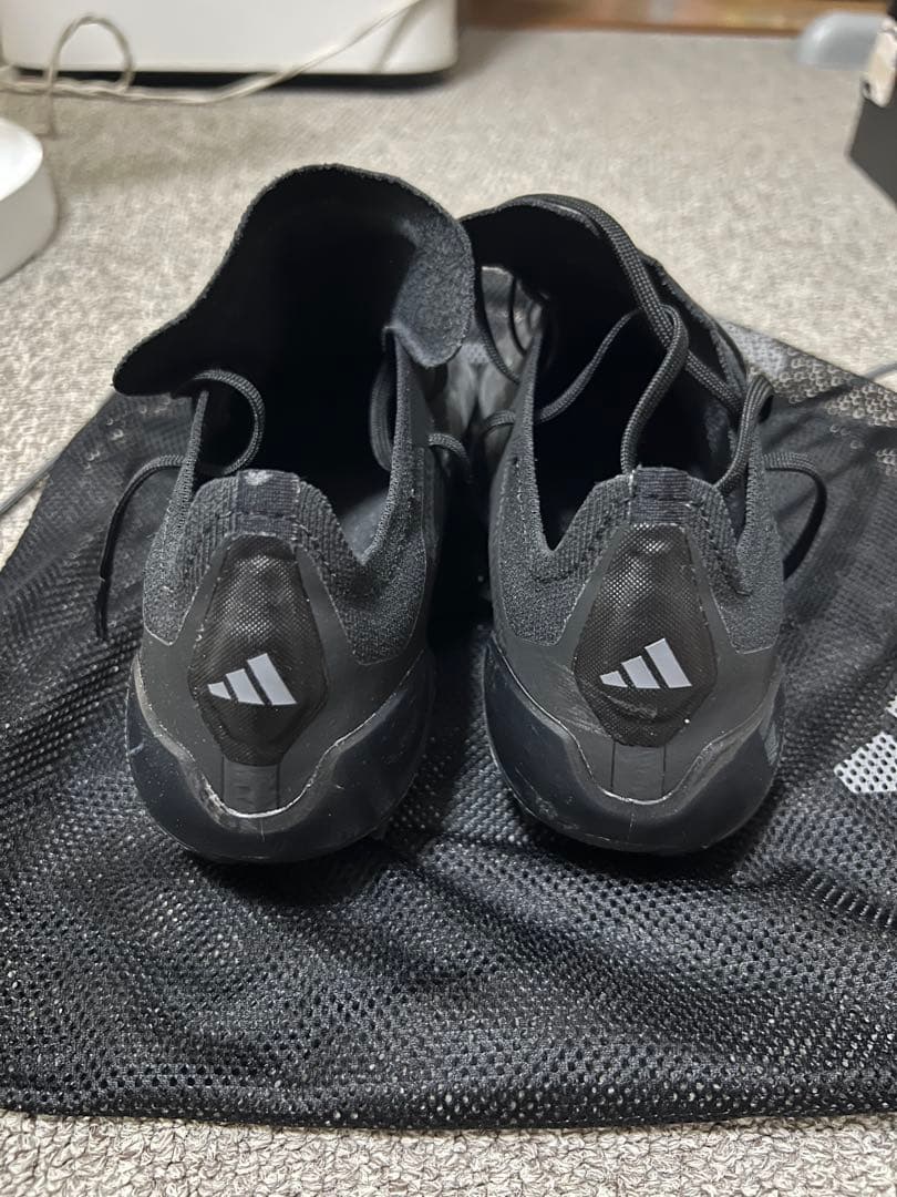 adidas Predator ブラック サッカーシューズ 25.0