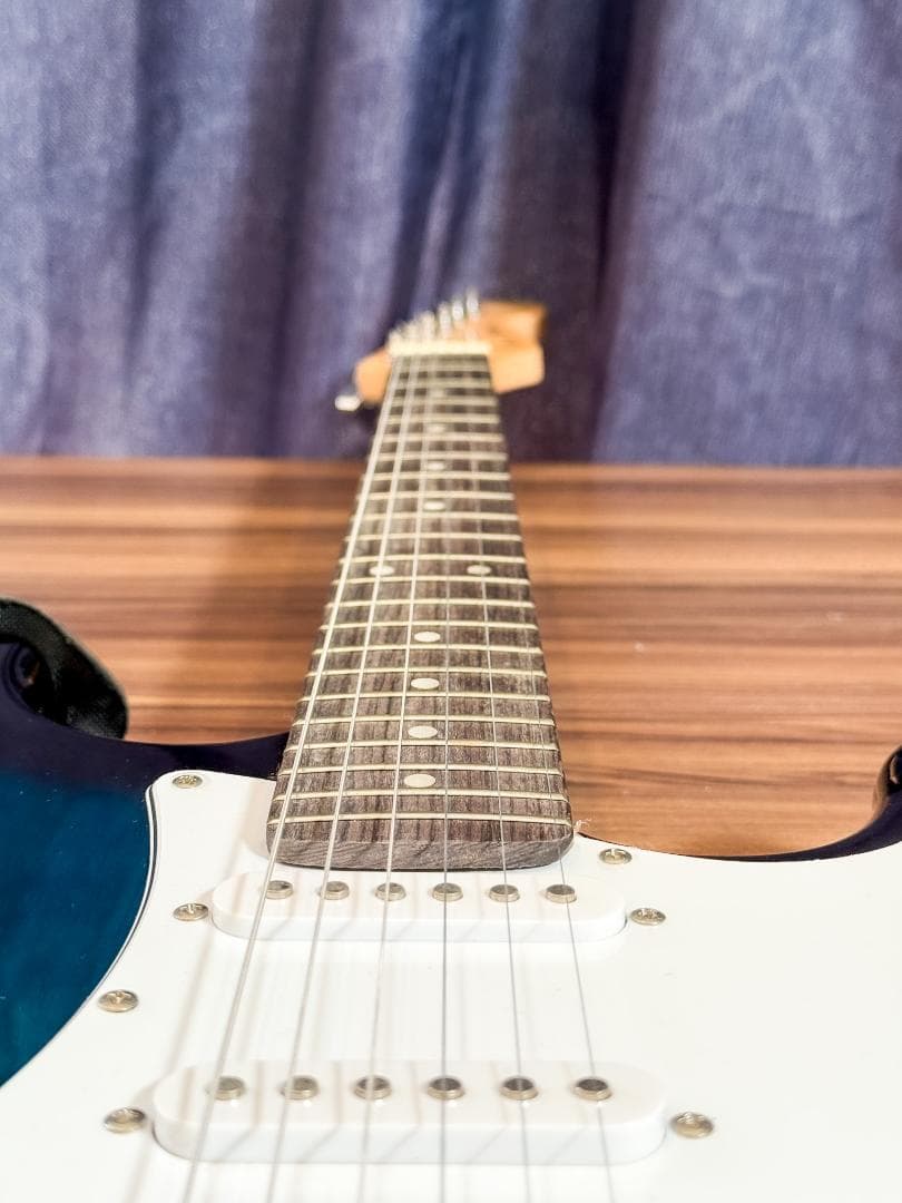 Photogenic エレクトリックギター ストラトタイプ 中古美品