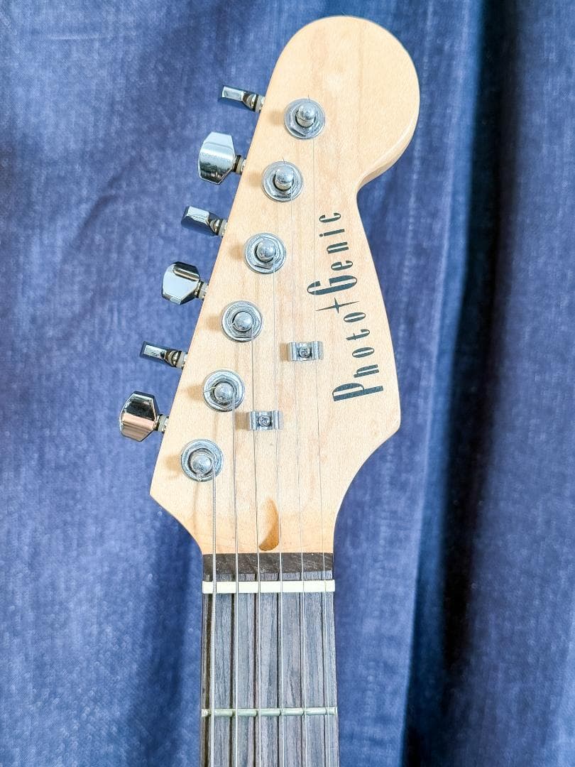 Photogenic エレクトリックギター ストラトタイプ 中古美品