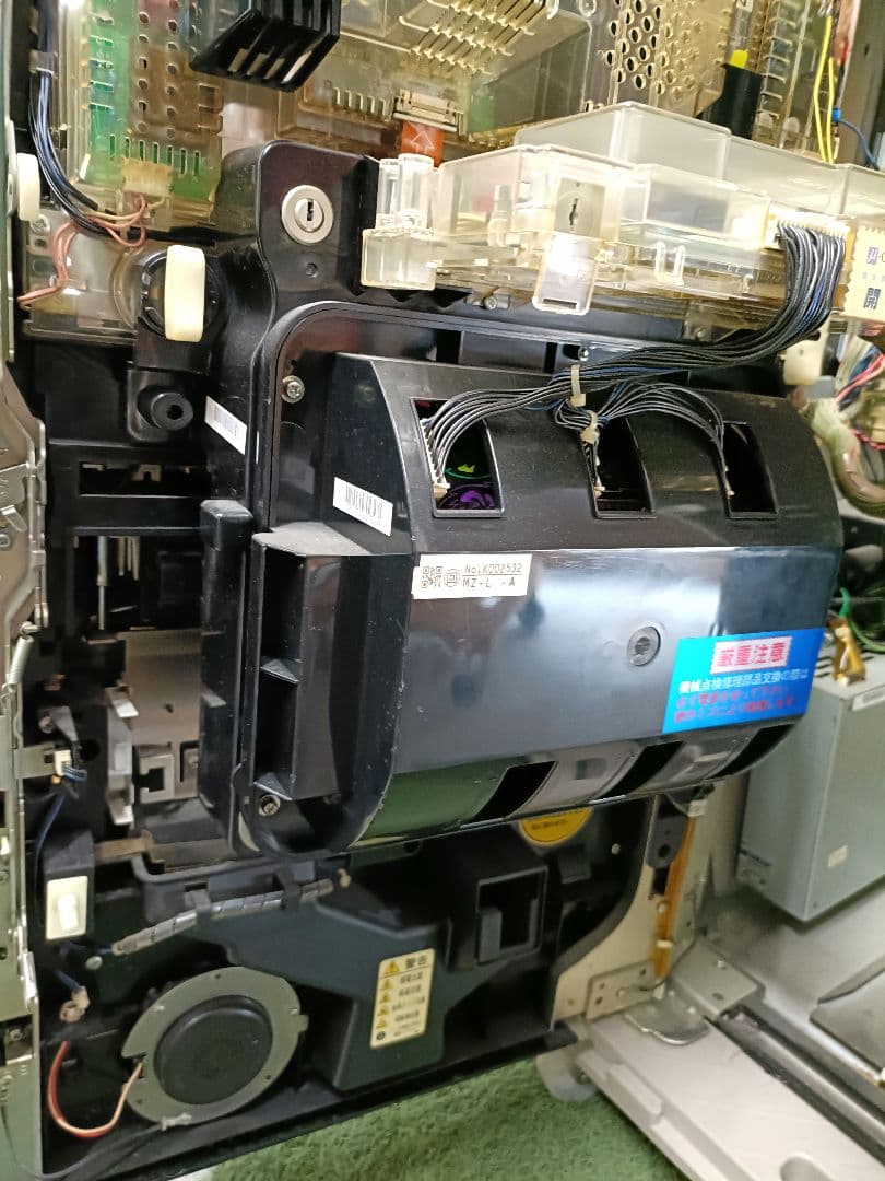 証紙付 初代 バジリスク 不要機 家庭用電源 ボリューム パチスロ 534