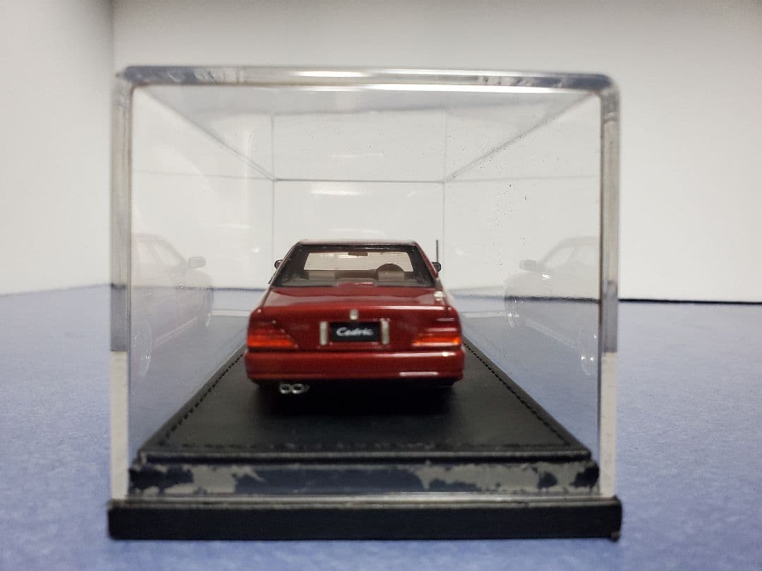 ミニカー1/43 イグニッション モデル セドリック Y32