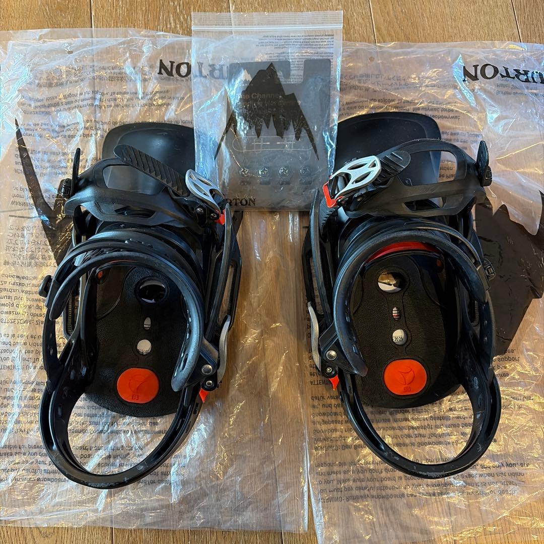 スノーボード ビンディング ブラック　BURTON