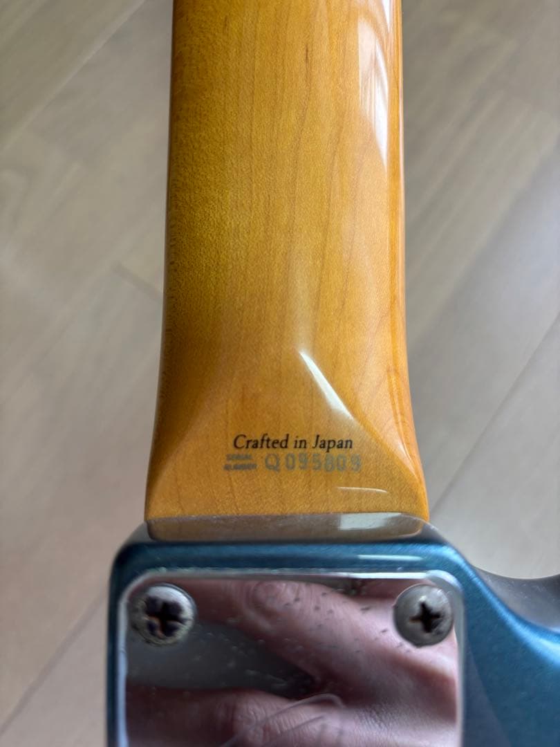 A*a様 フェンダー　カートコバーン仕様　ムスタング