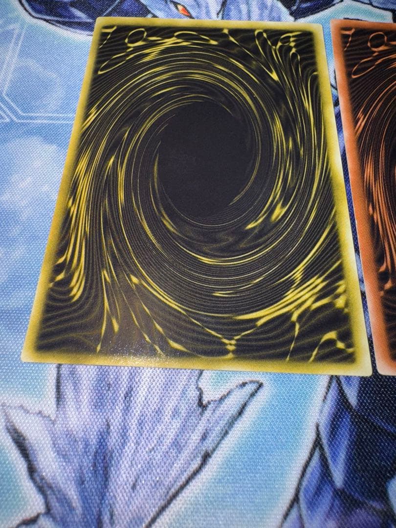 遊戯王　三幻神　3枚セット　オシリス　オベリスク　ラー　gbi シークレット