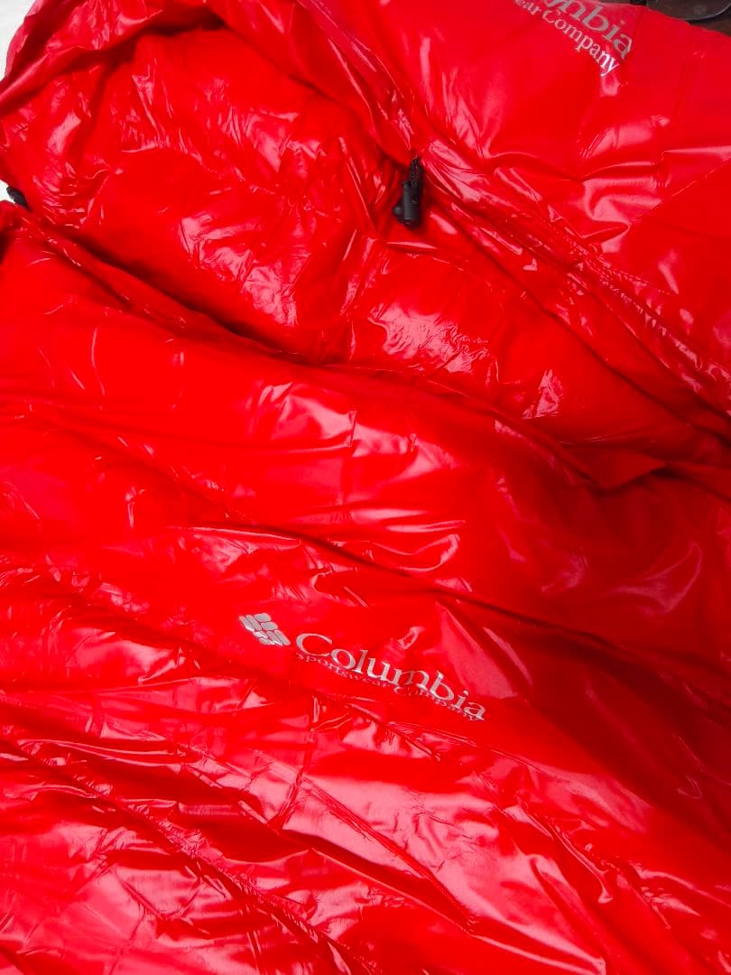 コロンビア寝袋　グースダウン3000g