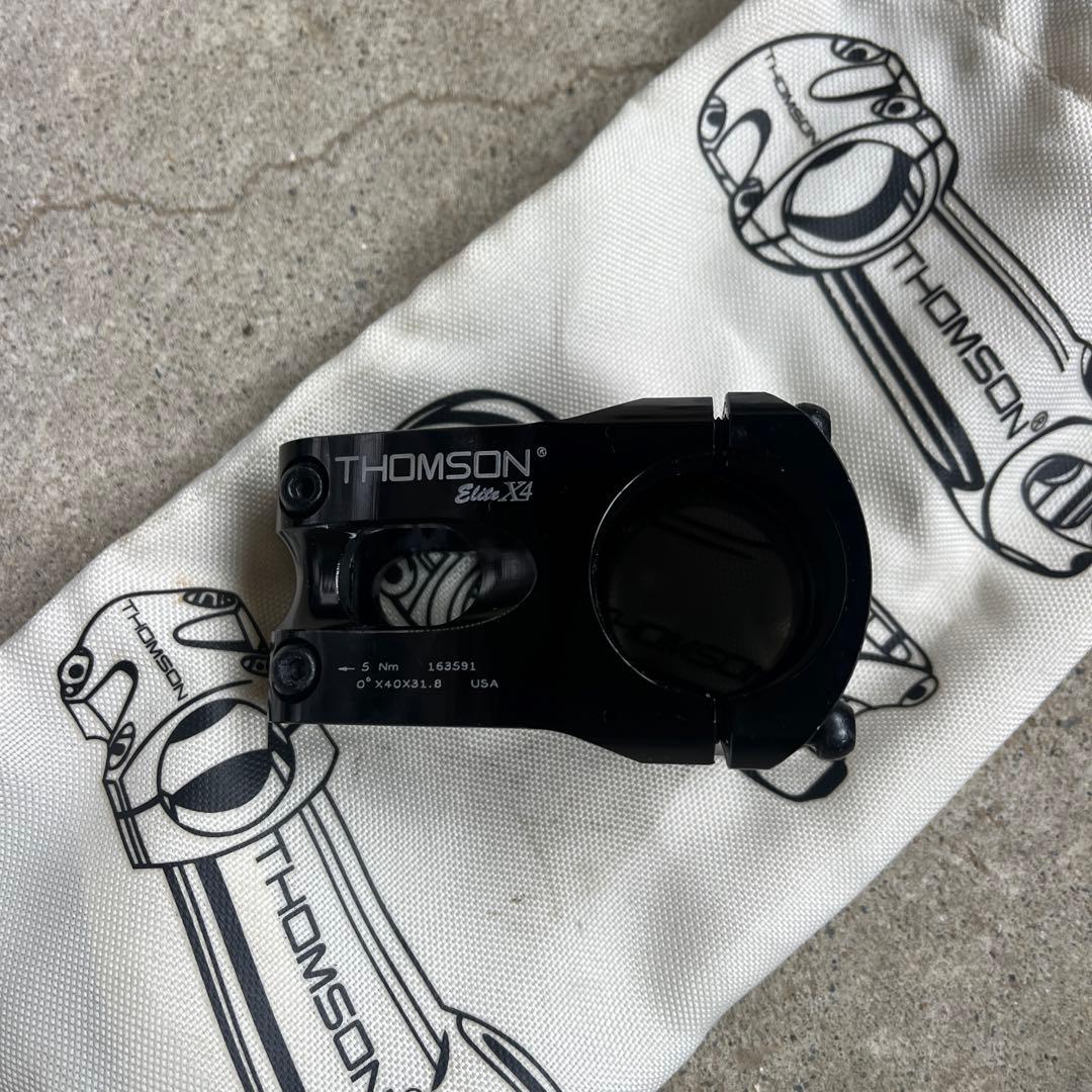 THOMSON ELITE X4 ステム 黒 40mm Φ31.8 OS