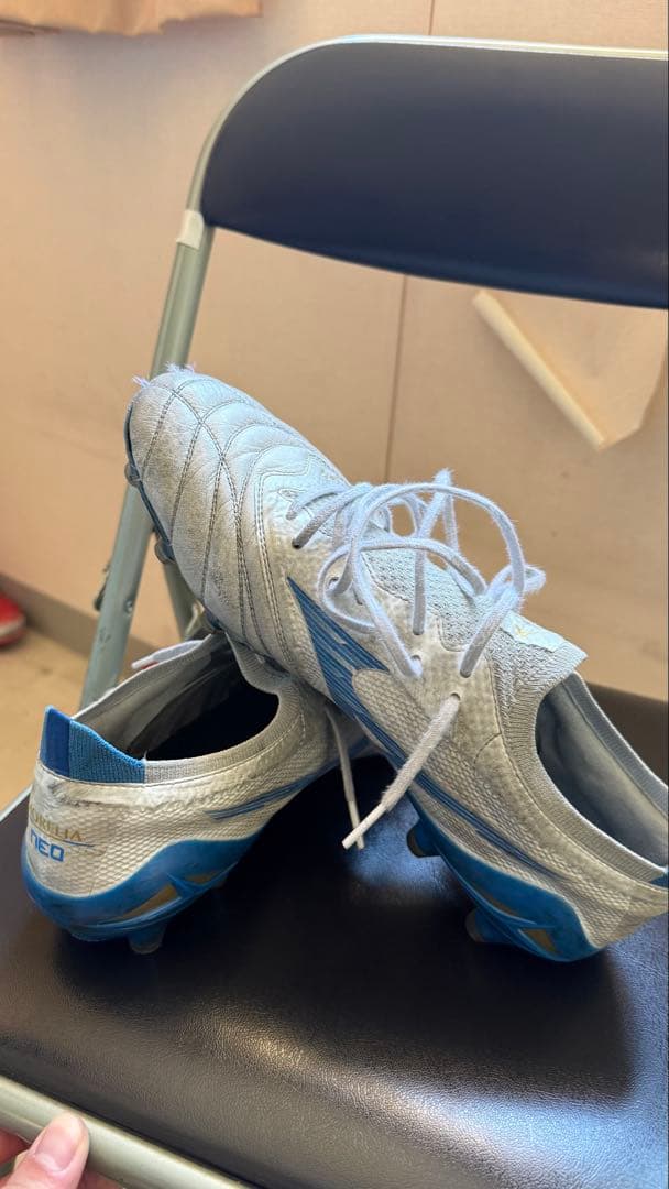 飯塚高校出身岩瀬太津也選手着用スパイク