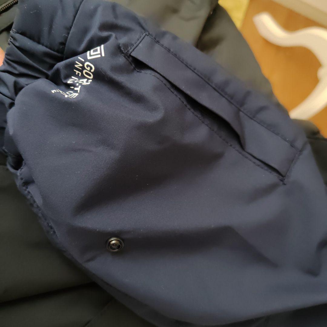 子ども用　ゴアテックス　スキーウェア上下セット 160