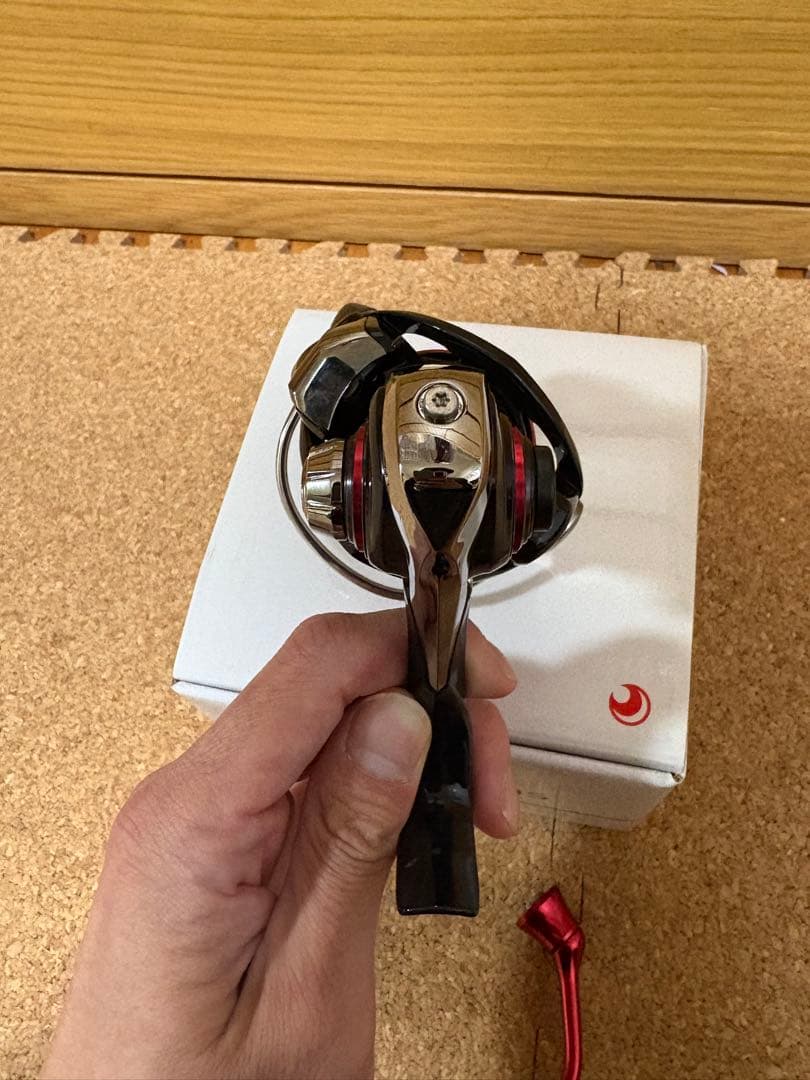 【週末限定値下げ】DAIWA 18月月下美人　MX LT2000S