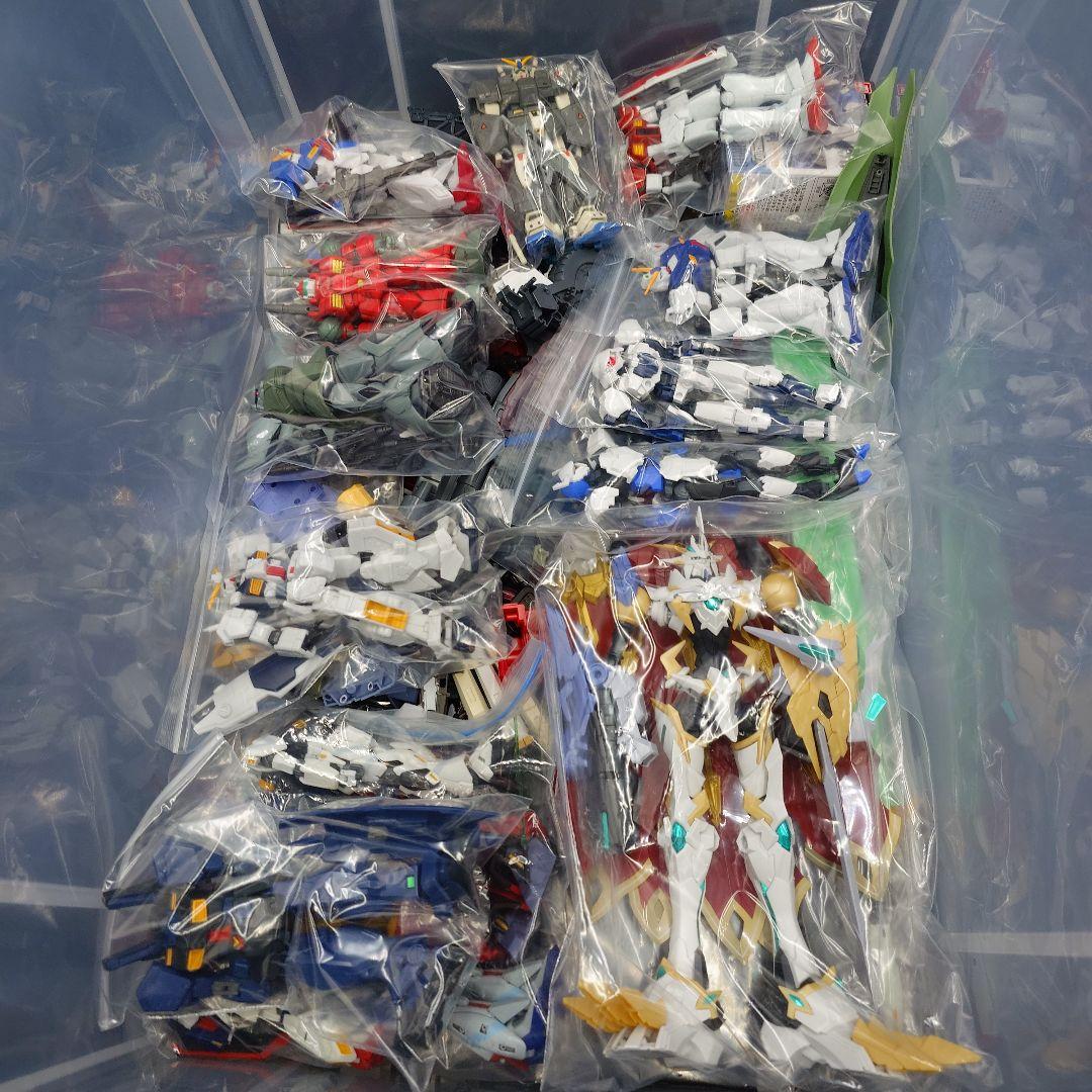 ガンプラ ジャンク品 大量セット (8)　約175体
