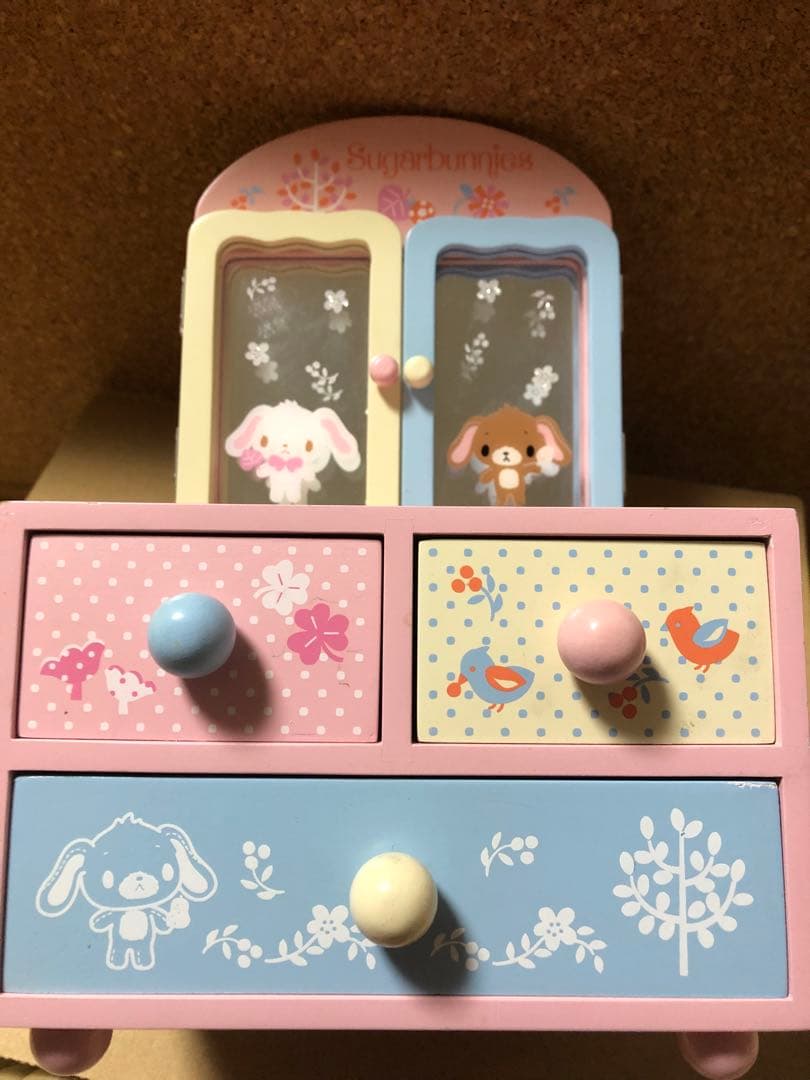サンリオ Sugarbunnies 木製収納ボックス付ミニドレッサー