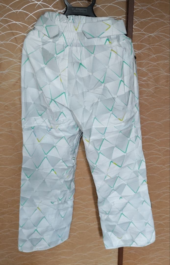 c 新品タグ付き Phenix フェニックス パンツ