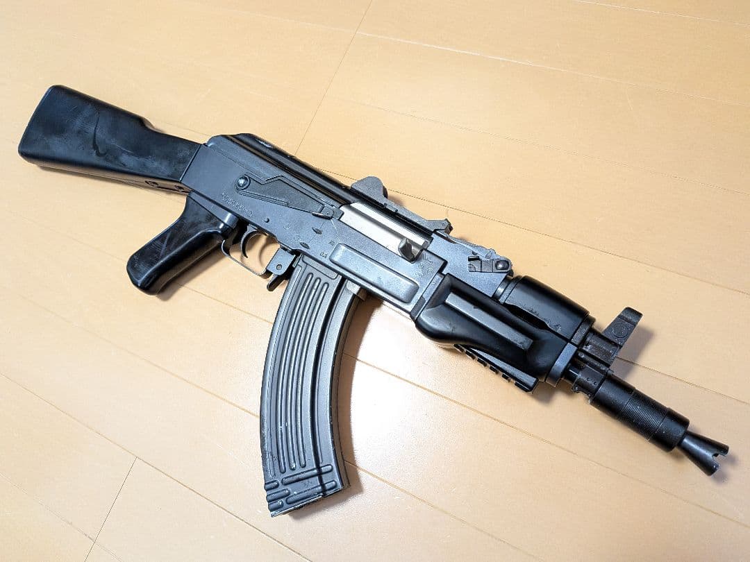 東京マルイ　 AK47 βスペツナズ　電動ガン
