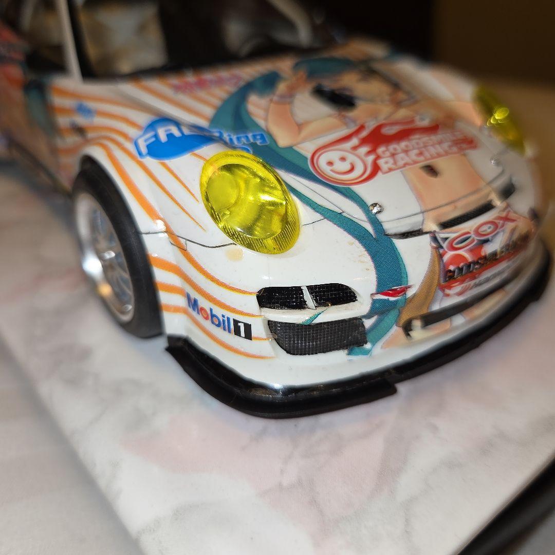 フジミ 初音ミク ポルシェ911 GT3R プラモデル 1/24 完成品