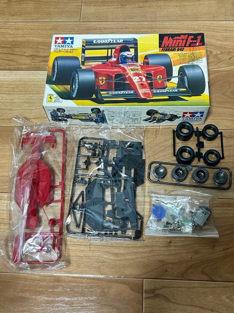 タミヤ★ミニF★完成品➕未組み立て品セット★フェラーリ642