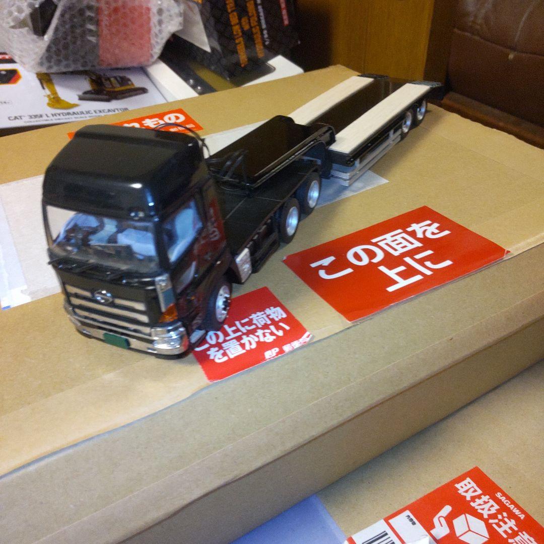 ケンクラフト　日野プロフィア　トラクタヘッド 1/50