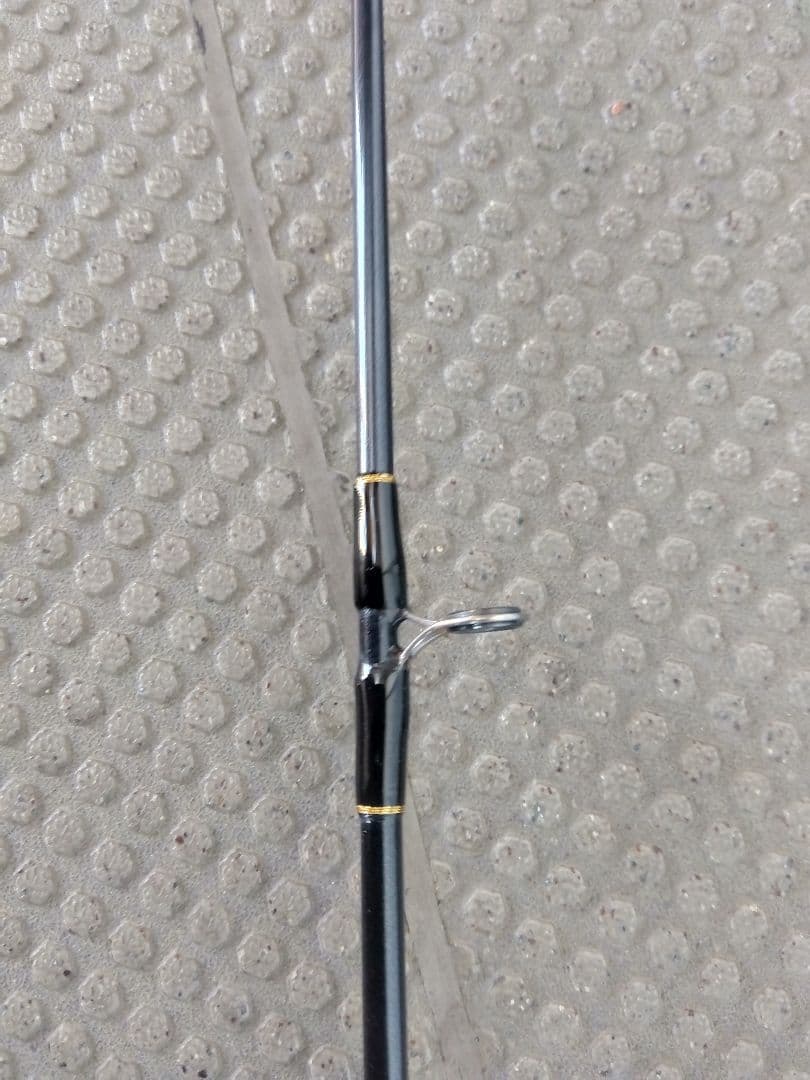 がまかつ　ラグゼカマー572 ｔｓリミテッド美品　フローターなどに