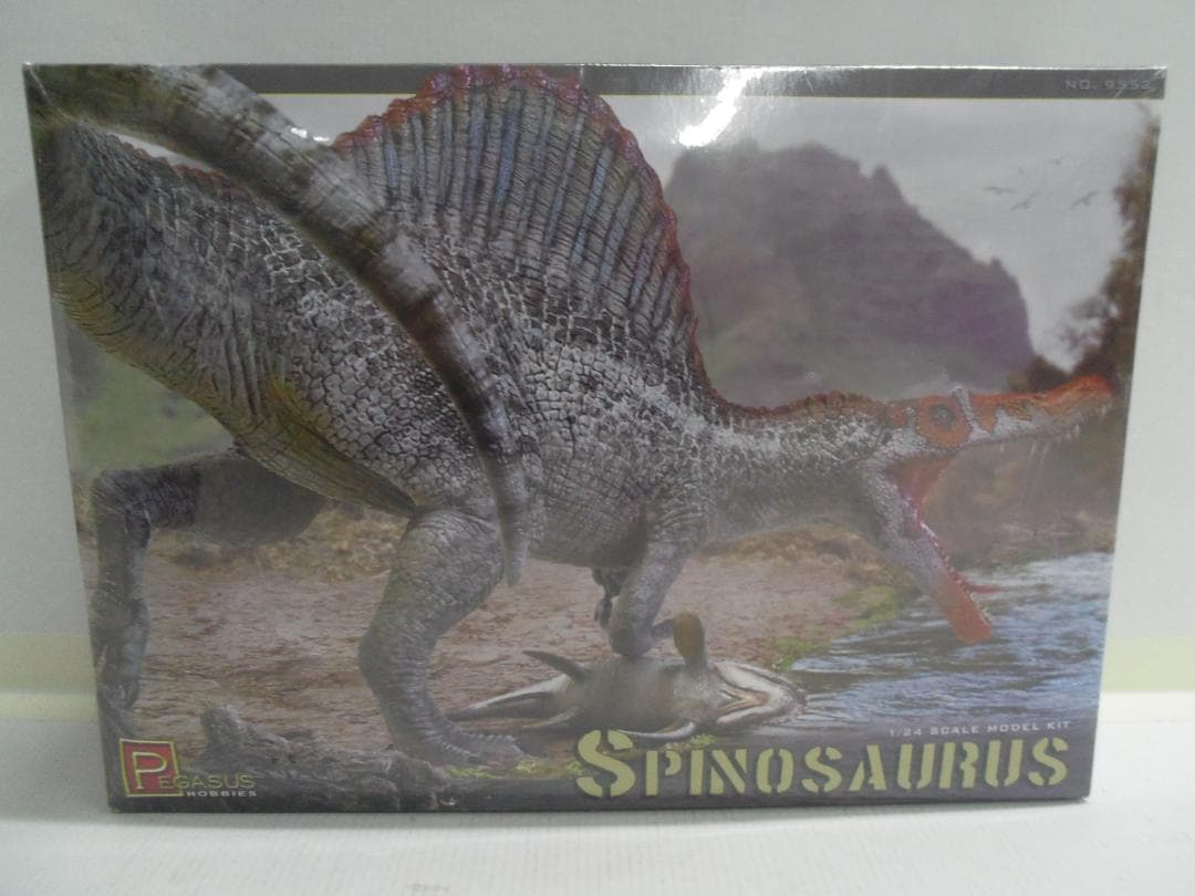 【未開封】PEGASUS HOBBIS　１／２４　SPINOSAURUS