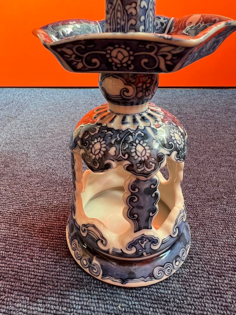 811 中国　大明萬暦年製　瑞雲翔鶴図 燭台 蝋燭台 舞鶴花文燭台