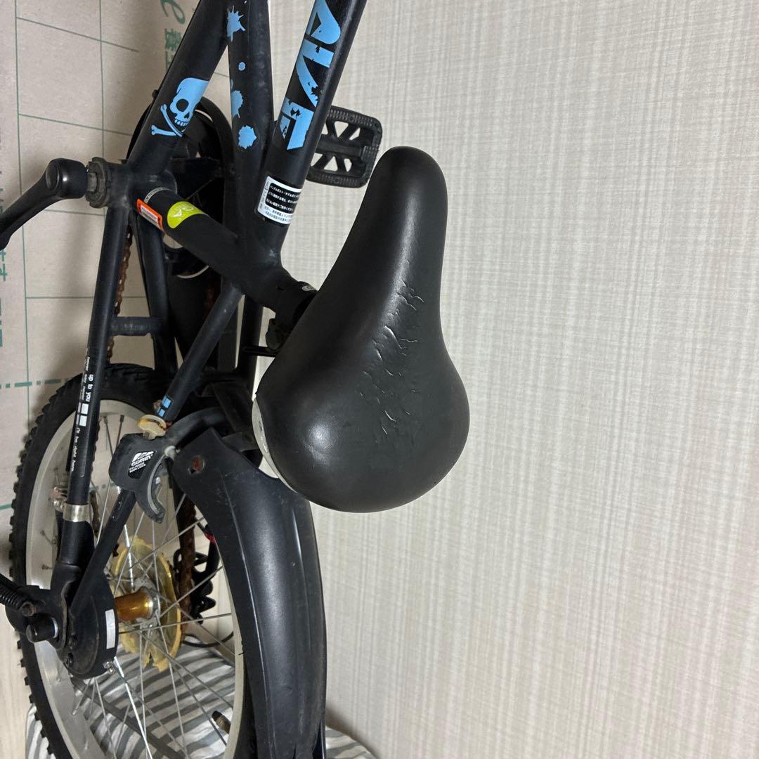 大阪　引き取り限定　黒い子供用自転車 前カゴ付き