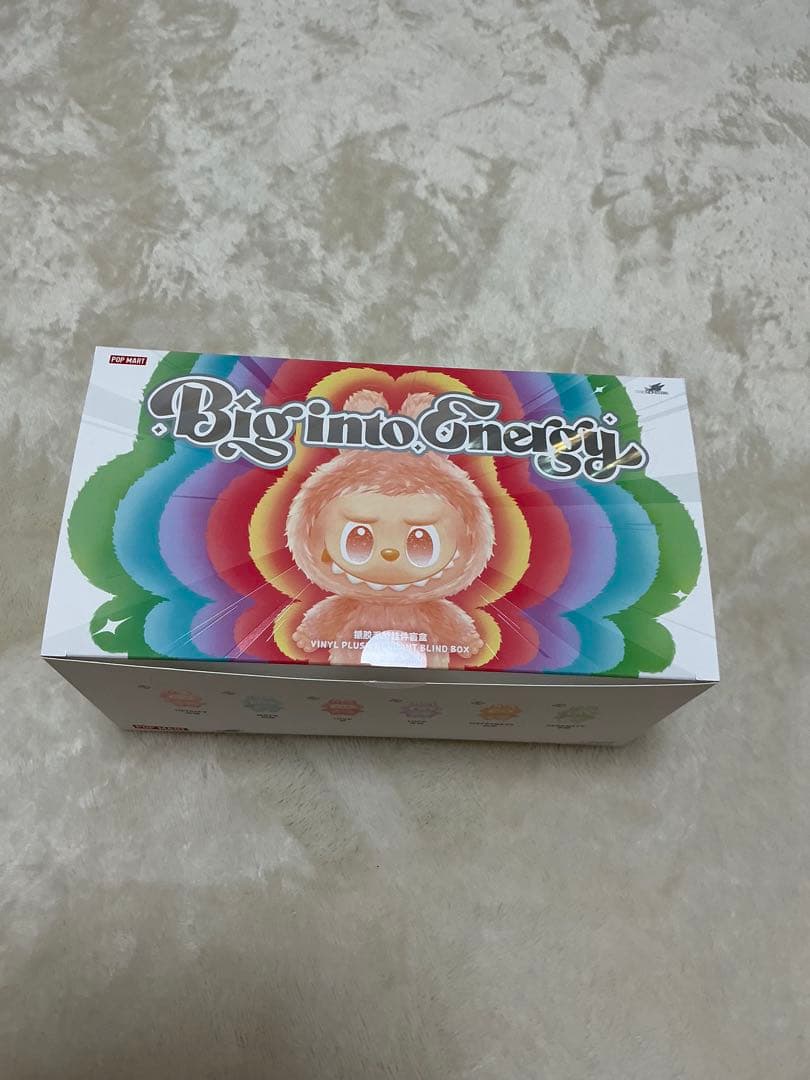 POP MART Big into Energy フィギュアセット