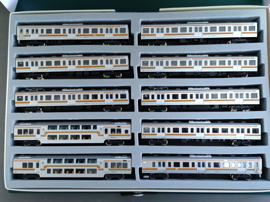 KATO10-441 211系0番台東海道線 10両編成