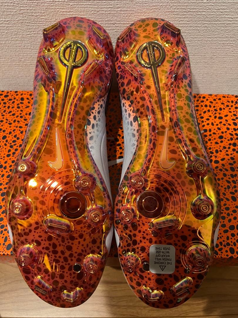 ナイキ ティエンポ レジェンド 10 エリート FG OLY