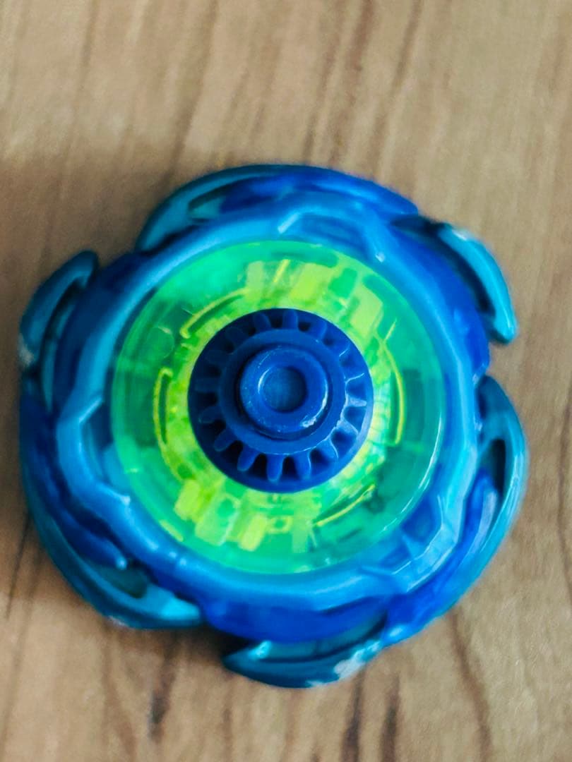 【美品】エアロペガサス　ベイブレードX