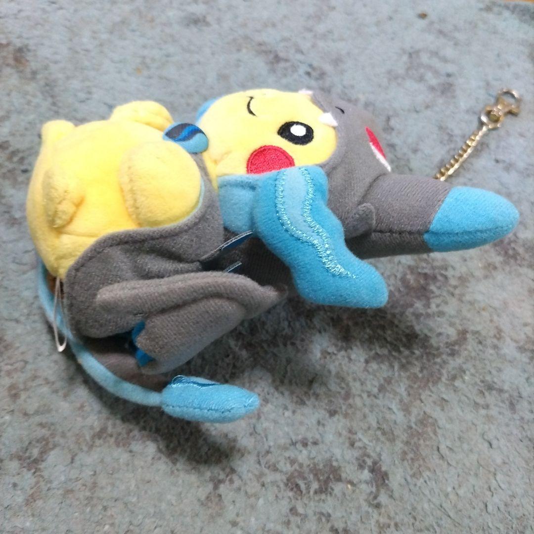 ポンチョを着たピカチュウ メガリザードンX ぬいぐるみキーホルダー ポケモンセン
